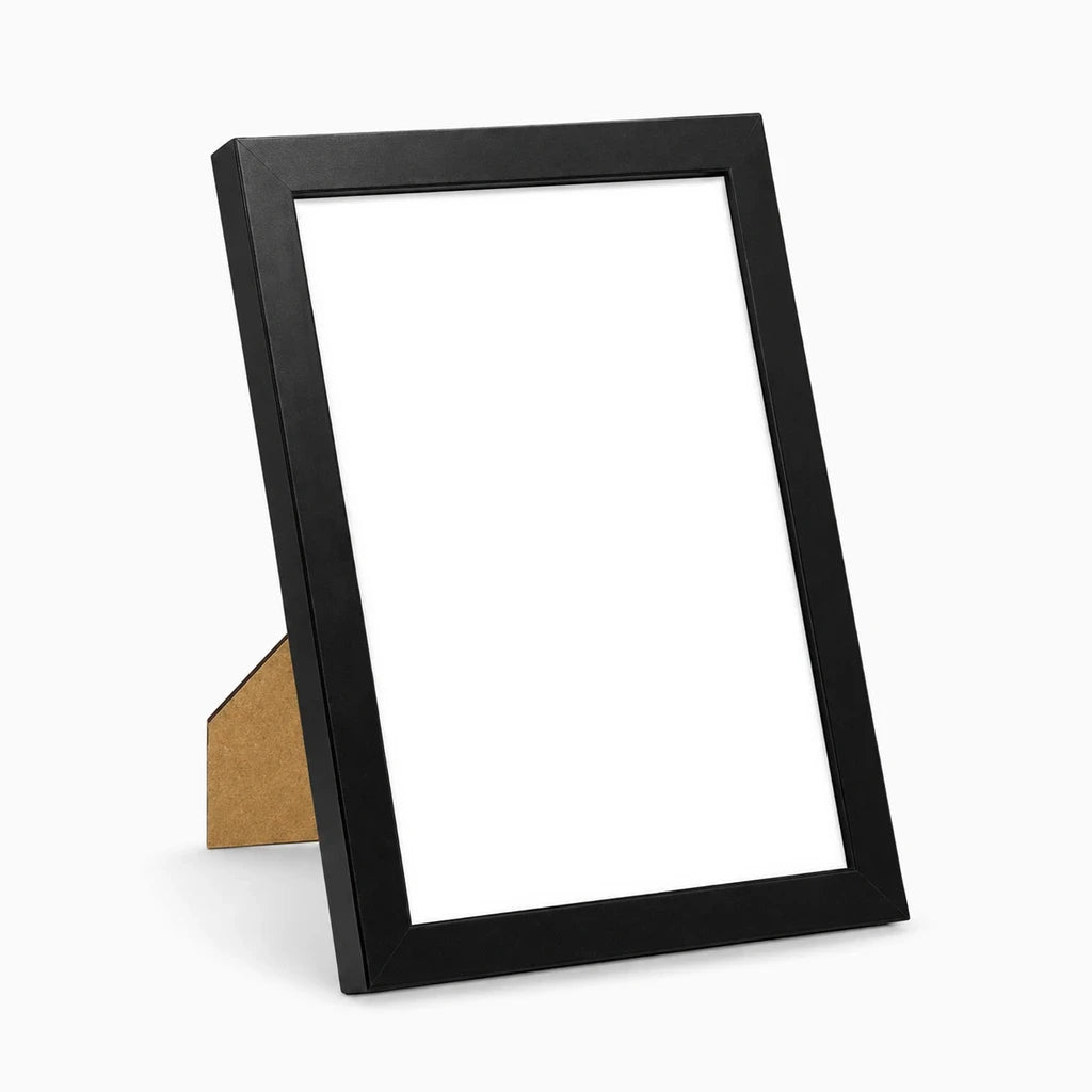 Cadre photo 10x15 en bois noir mat, format vertical pour photos 10 par 15 centimètres