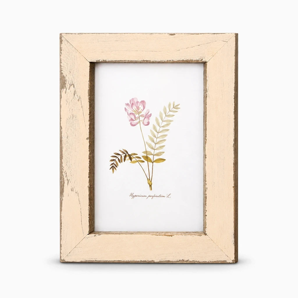 Cadre bois pour photo mariage, présenté en couleur bois vieilli sur une surface neutre