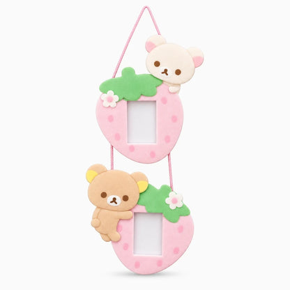 Deco mural chambre bebe rose pastel représentant fraise et peluche