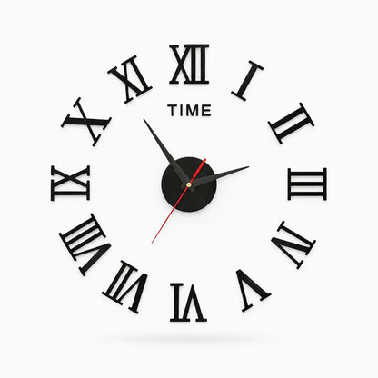 Horloge digitale murale design noire avec surface réfléchissante et détails sculptés