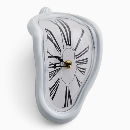 Montre murale noire design aux courbes géométriques et épurées
