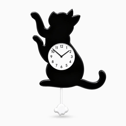 Horloge murale silencieuse affichant des chiffres larges et lisibles, mécanisme à piles sans bruit de fonctionnement
